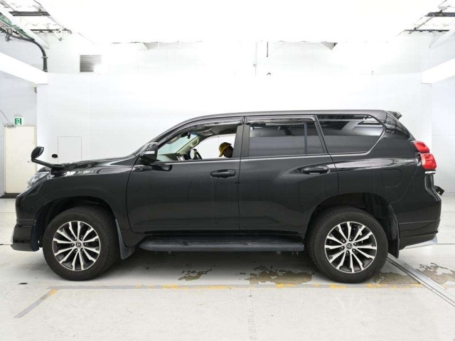 Toyota LAND CRUISER PRADO 2022 7527194-4