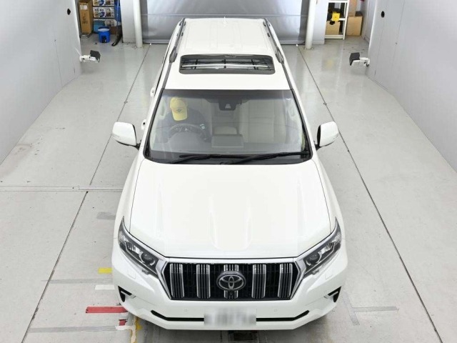 Toyota LAND CRUISER PRADO 2022 7527350-7