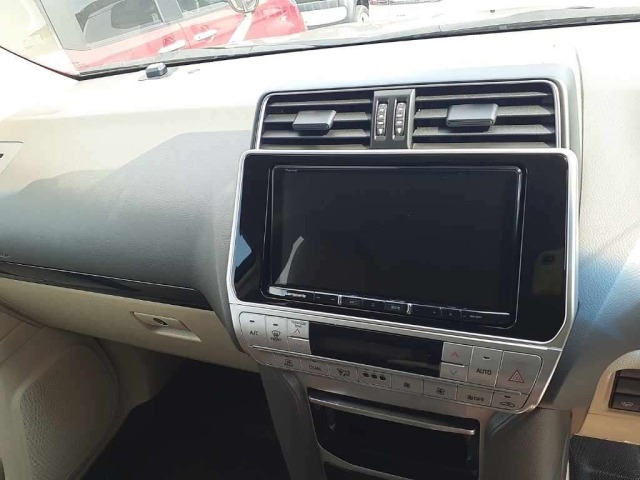 Toyota LAND CRUISER PRADO 2021 7527351-12