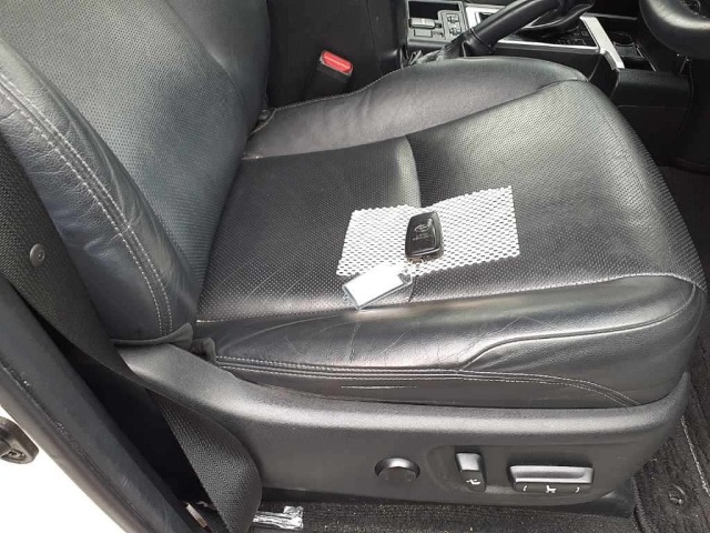 Toyota LAND CRUISER PRADO 2018 7527386-10