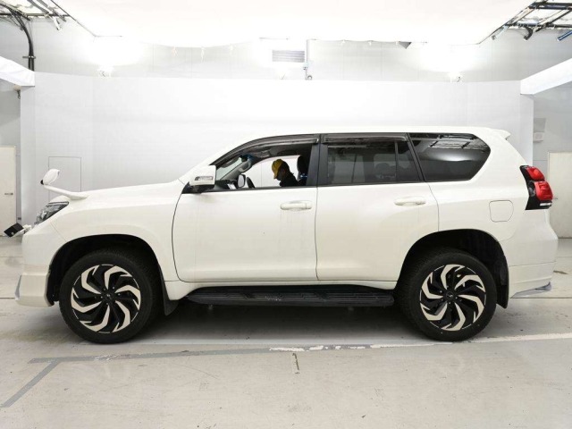 Toyota LAND CRUISER PRADO 2018 7527386-4