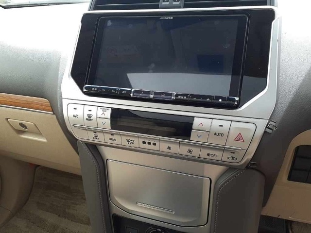 Toyota LAND CRUISER PRADO 2021 7527410-12