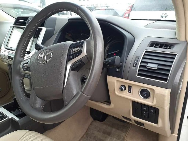 Toyota LAND CRUISER PRADO 2021 7527410-9