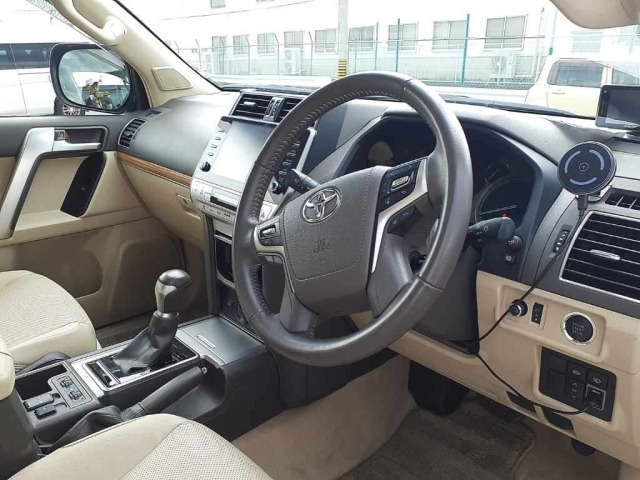Toyota LAND CRUISER PRADO 2022 7527418-9