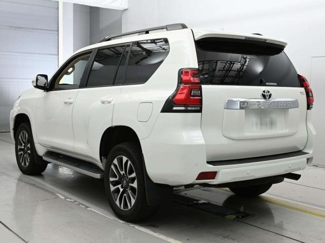 Toyota LAND CRUISER PRADO 2022 7527434-6