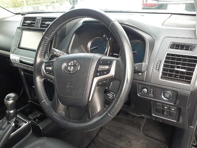 Toyota LAND CRUISER PRADO 2021 7527439-9