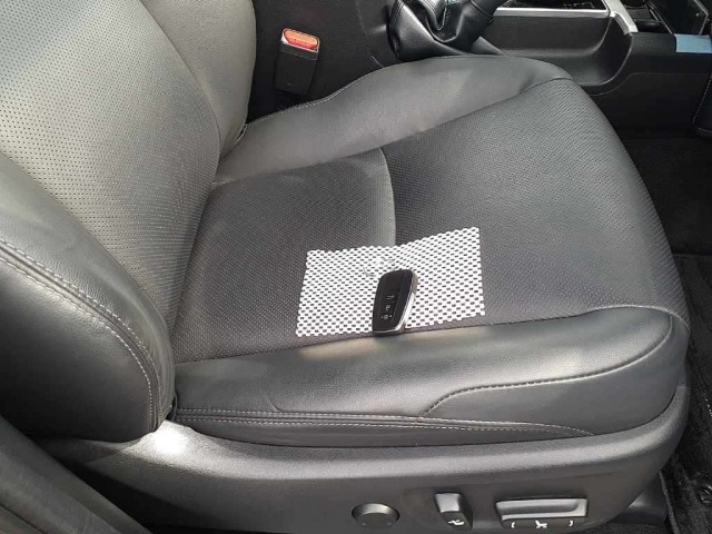 Toyota LAND CRUISER PRADO 2023 7527448-10