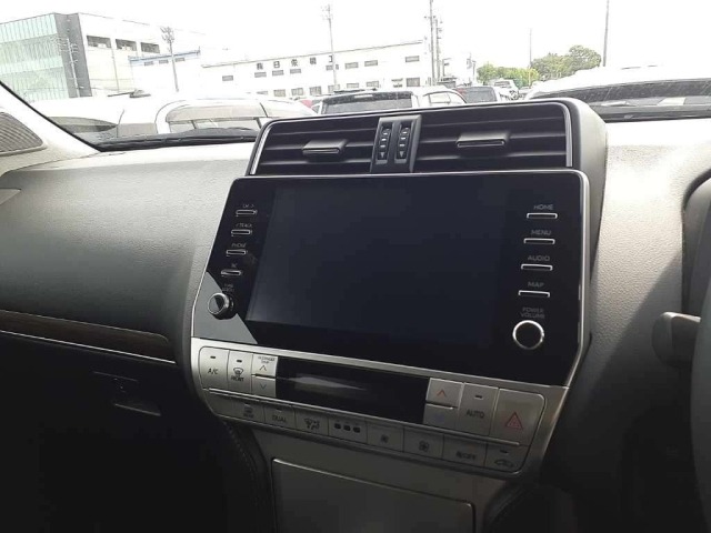 Toyota LAND CRUISER PRADO 2023 7527448-12