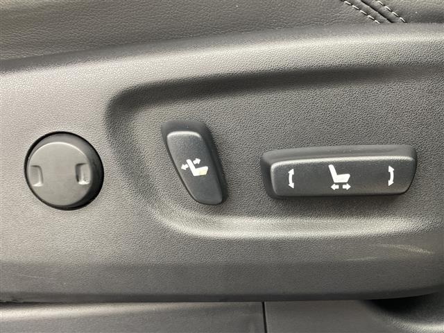 Toyota LAND CRUISER PRADO 2022 7528336-10