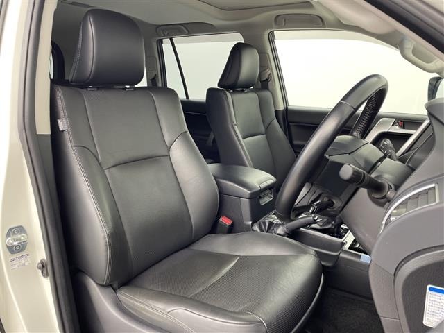 Toyota LAND CRUISER PRADO 2022 7528336-11