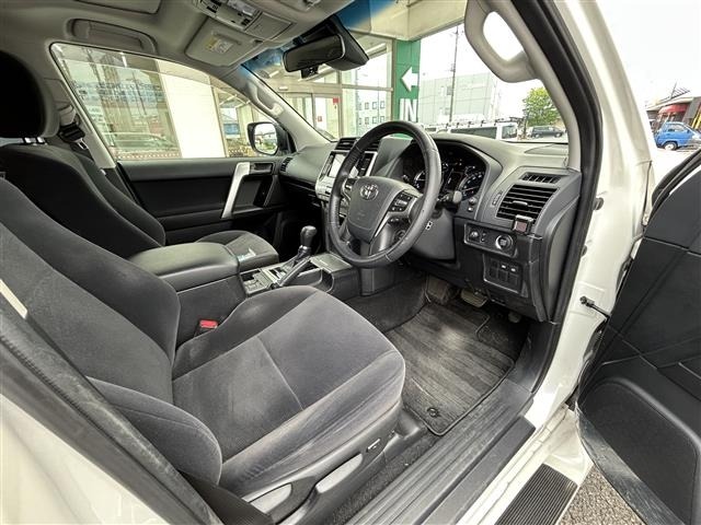 Toyota LAND CRUISER PRADO 2018 7528344-10