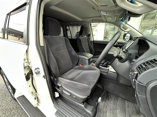 Toyota LAND CRUISER PRADO 2018 7528344-9