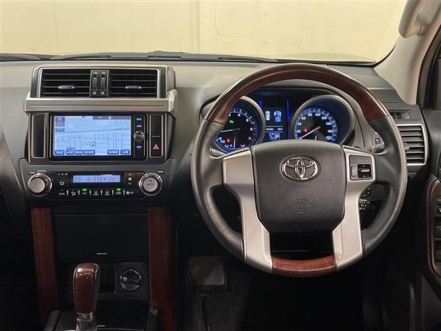Toyota LAND CRUISER PRADO 2017 7528378-17