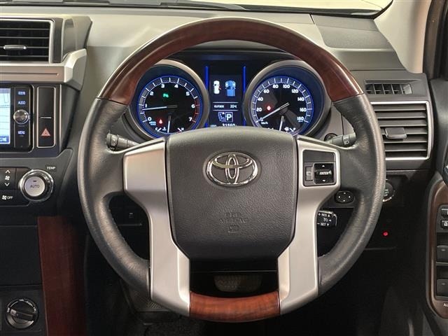 Toyota LAND CRUISER PRADO 2017 7528378-2