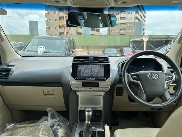 Toyota LAND CRUISER PRADO 2020 7528393-15