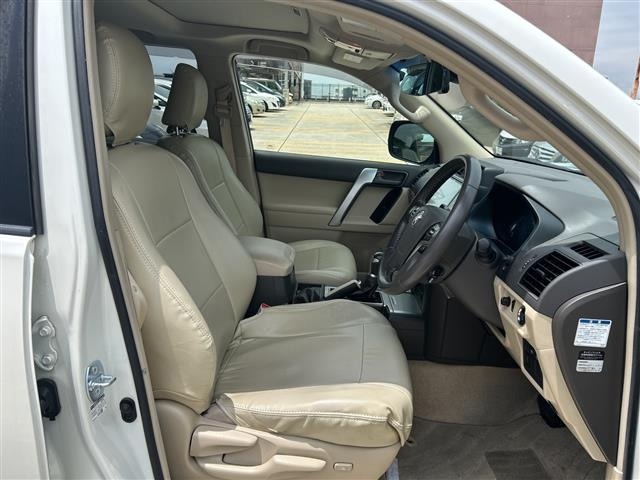 Toyota LAND CRUISER PRADO 2020 7528393-7