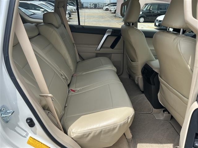Toyota LAND CRUISER PRADO 2020 7528393-8