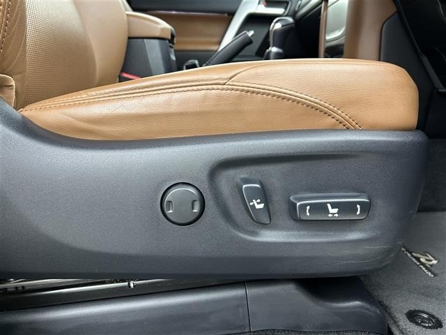 Toyota LAND CRUISER PRADO 2021 7528398-21