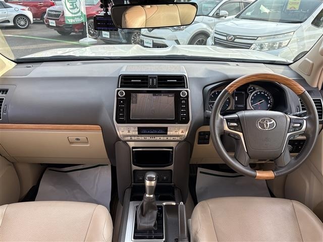 Toyota LAND CRUISER PRADO 2018 7528406-14
