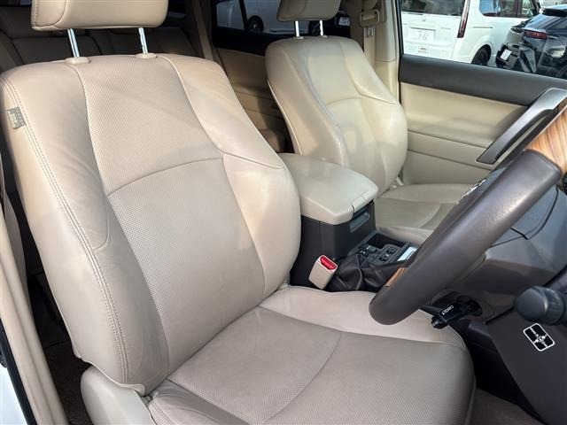 Toyota LAND CRUISER PRADO 2018 7528406-3