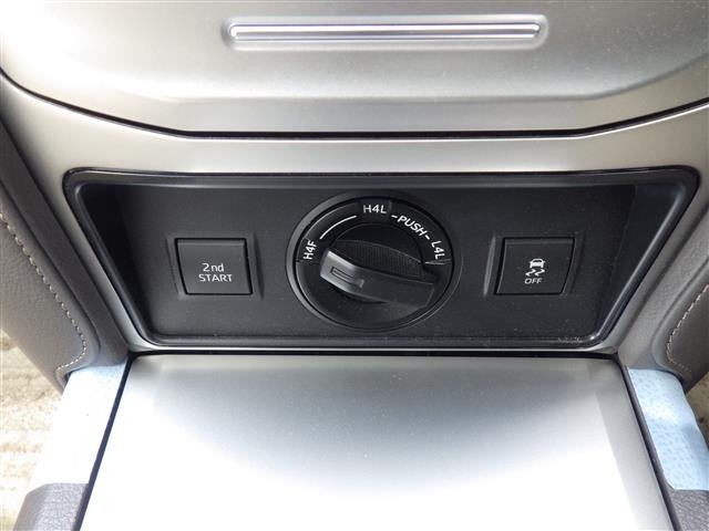 Toyota LAND CRUISER PRADO 2023 7528435-11