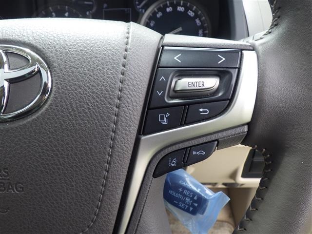 Toyota LAND CRUISER PRADO 2023 7528435-3