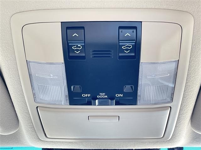 Toyota LAND CRUISER PRADO 2023 7528436-22