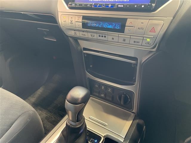 Toyota LAND CRUISER PRADO 2023 7528458-3