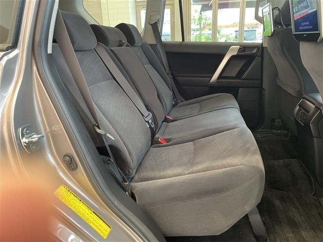 Toyota LAND CRUISER PRADO 2023 7528458-9