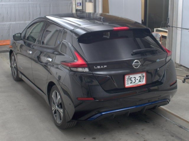 Nissan LEAF 2018 7530723-1