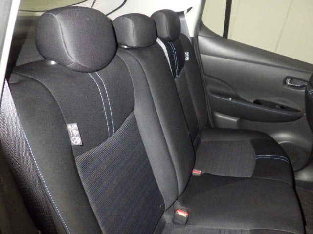 Nissan LEAF 2018 7530723-8