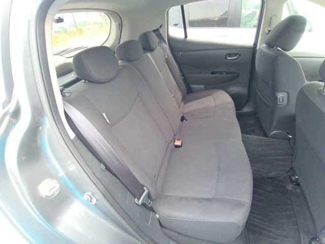 Nissan LEAF 2015 7530738-12