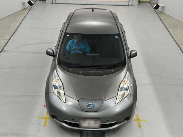 Nissan LEAF 2015 7530738-7