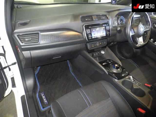 Nissan LEAF 2019 7530770-3