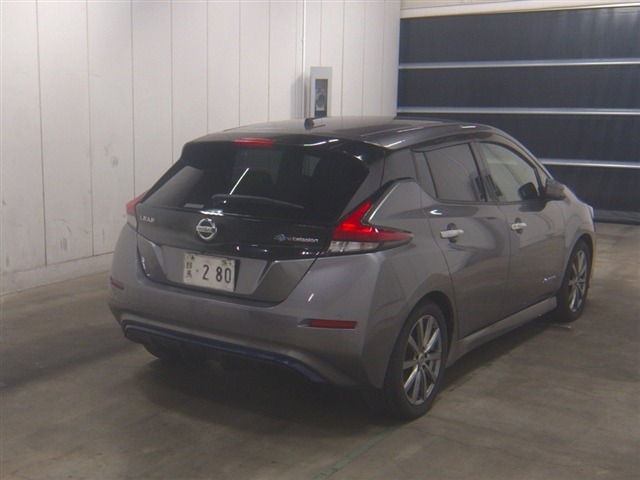 Nissan LEAF 2017 7530784-5