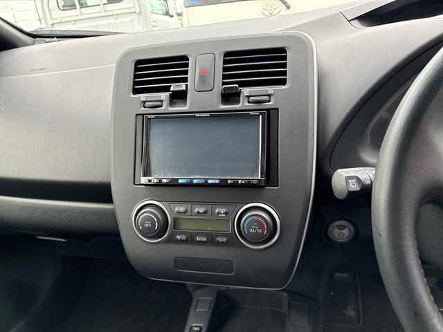 Nissan LEAF 2015 7530786-6
