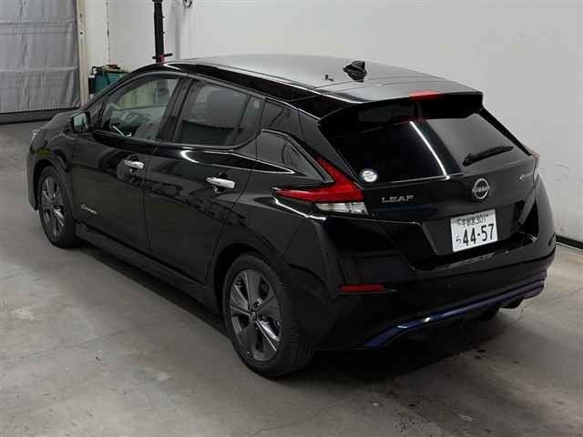 Nissan LEAF 2022 7530788-1