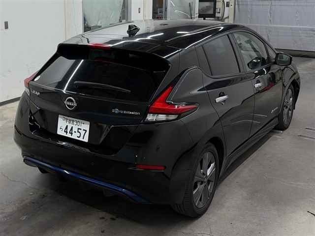 Nissan LEAF 2022 7530788-5