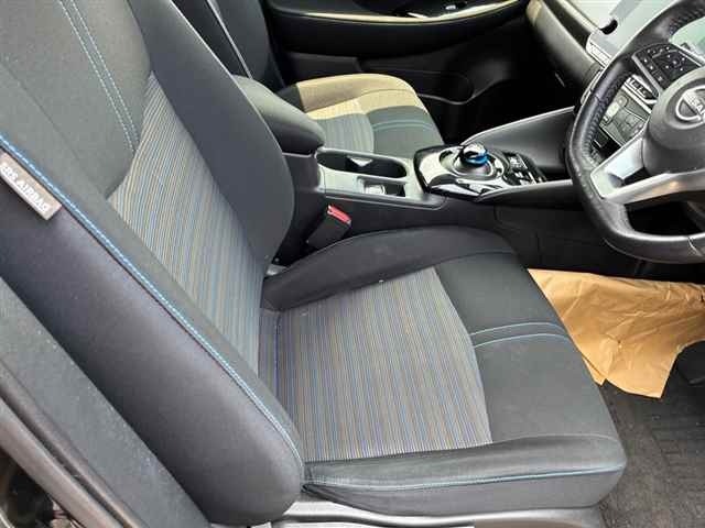 Nissan LEAF 2022 7530788-7
