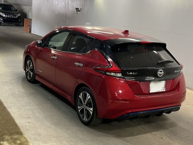 Nissan LEAF 2021 7530801-1