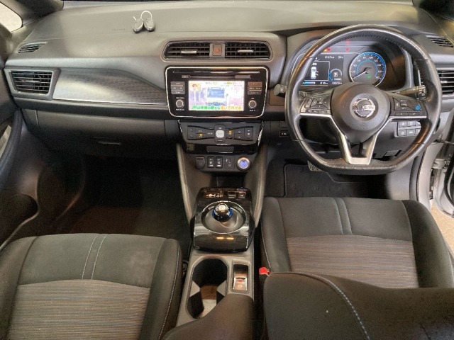 Nissan LEAF 2018 7530802-3