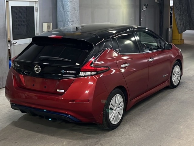 Nissan LEAF 2018 7530808-5