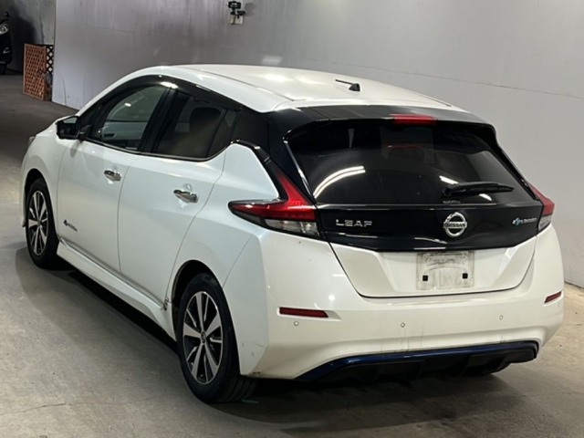 Nissan LEAF 2019 7530811-1