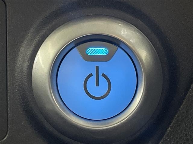 Nissan LEAF 2019 7530900-11