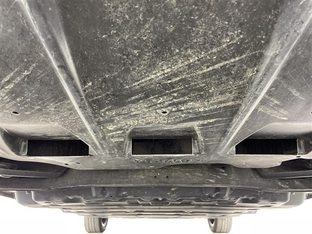 Nissan LEAF 2024 7530912-13