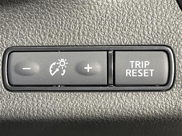 Nissan LEAF 2024 7530912-6