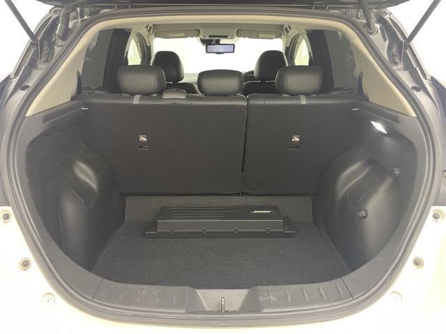 Nissan LEAF 2018 7530965-10
