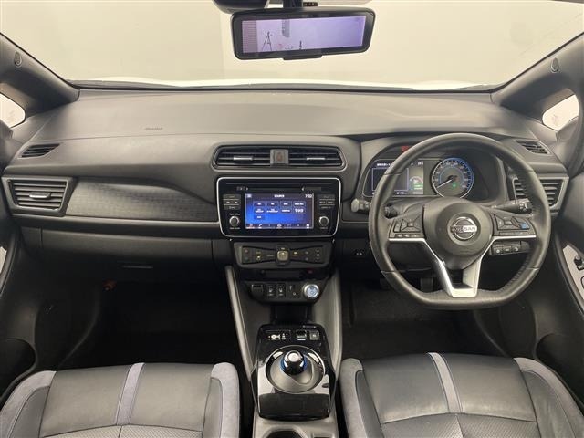 Nissan LEAF 2018 7530965-14
