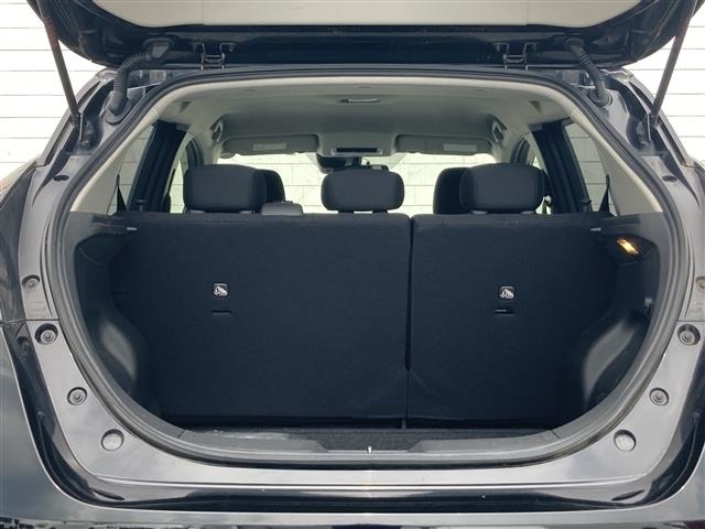 Nissan LEAF 2021 7531019-39