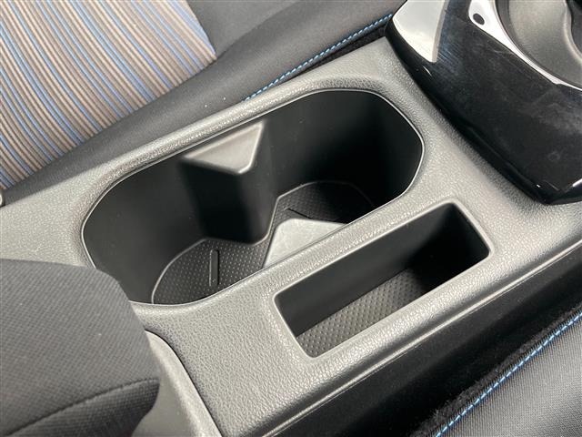 Nissan LEAF 2021 7531019-7